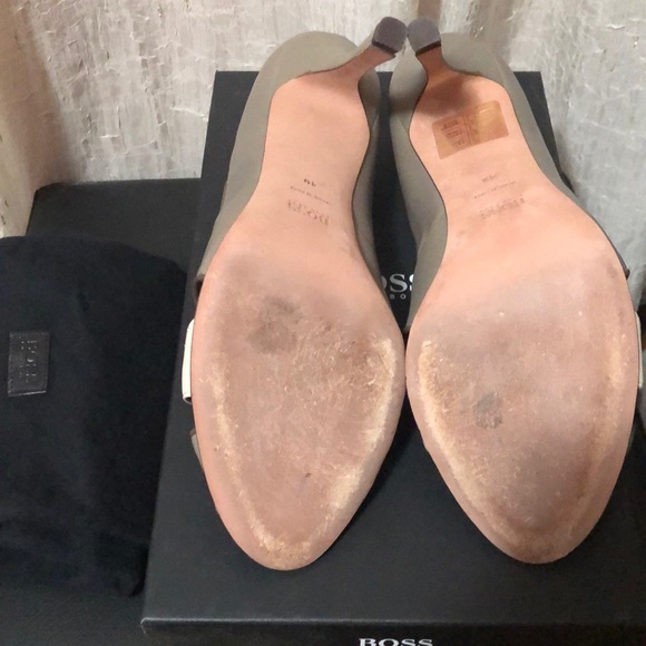 Hugo Boss Open Toe Heels - Picture 3 of 5